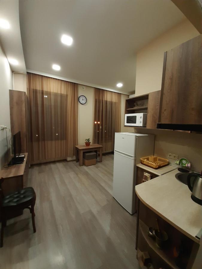 Yerevan, Abovyan 34 My Street 외부 사진